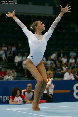 Marie-Sophie Hindermann, German gymnast at 6'2